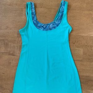 Last call! Lululemon yoga tank, size 4 EUC
